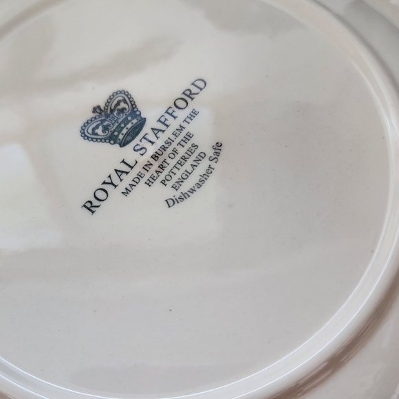 New Royal Stafford Bowl Set - Picture 4 of 4